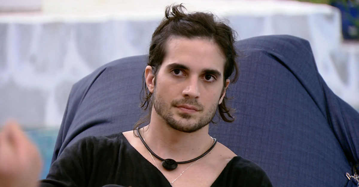 BBB21 | Big Boss tenta dar bronca em Fiuk e cai na gargalhada; assista o vídeo!