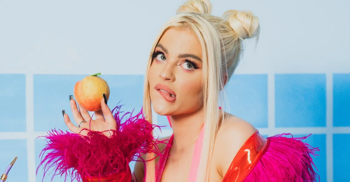 Luísa Sonza lança o tão aguardado disco “Doce 22”; ouça!