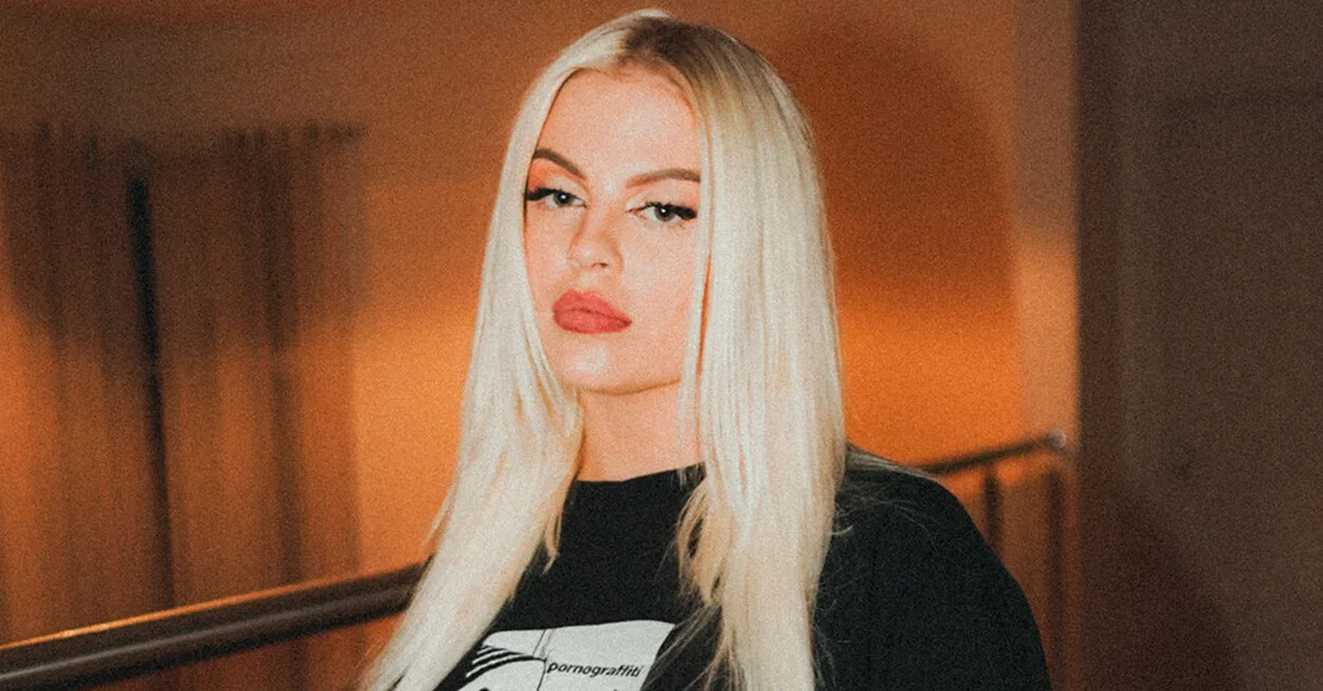 Luísa Sonza lança versão acústica de “penhasco”; assista ao vídeo!