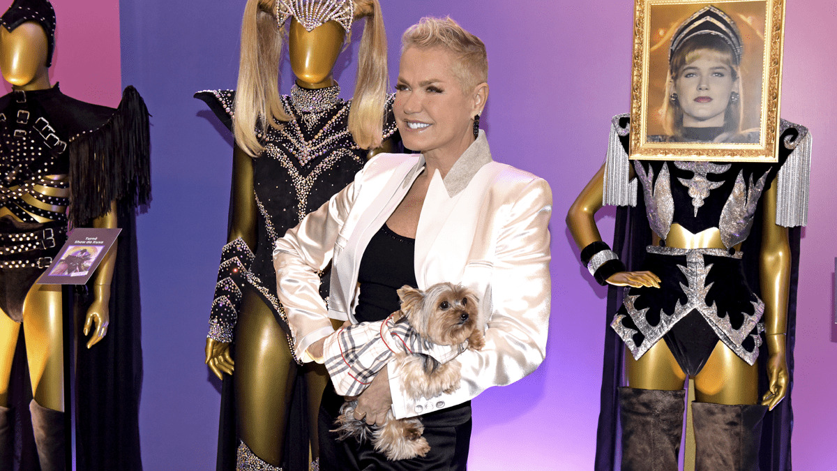 Xuxa relembra início da carreira e se desculpa com fãs: “Não estava preparada”
