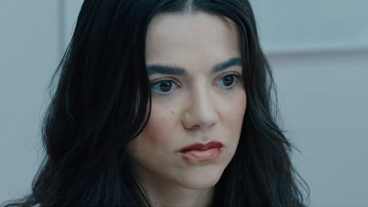 Manu Gavassi critica indústria musical e mais temas em curta de novo projeto visual; veja!