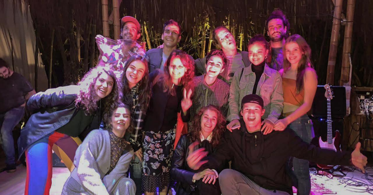 Elenco de Malhação prestigia show de lançamento de “Tão Bom” da Banda Fuze