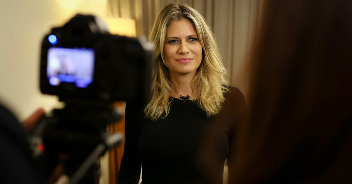 Didi Wagner e Negra Li exploram o Beco do Batman no Lugar Incomum desta segunda