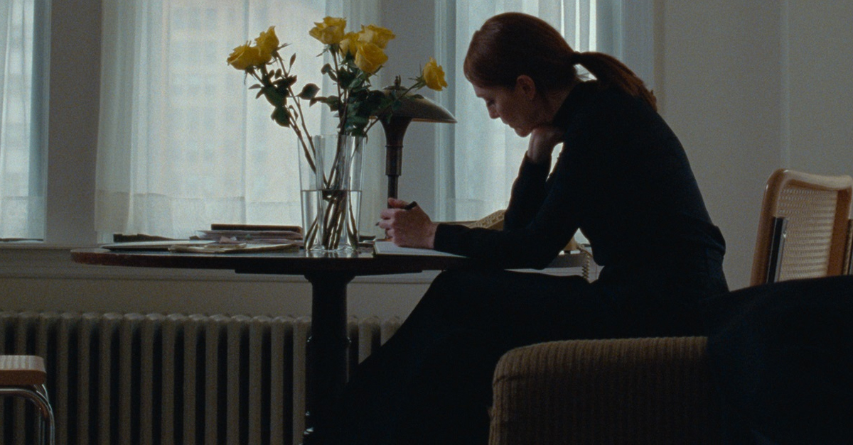 “The Staggering Girl” | Filme protagonizado por Julianne Moore é exibido pelo MIS no Youtube