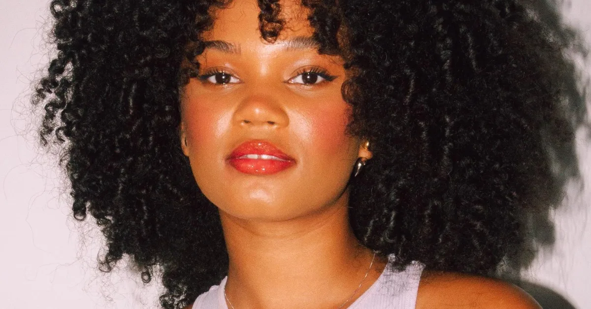 Agnes Nunes fará turnê em Portugal e Inglaterra