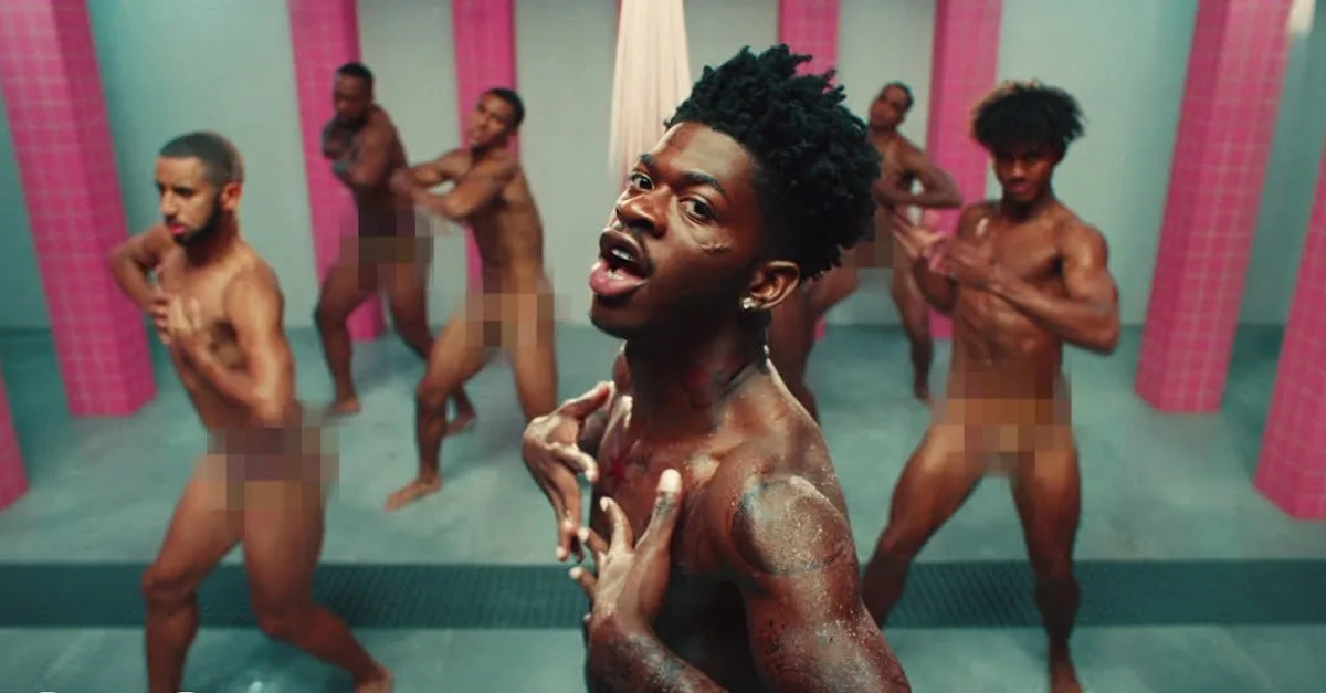 Lil Nas X lança videoclipe ousado para “INDUSTRY BABY”; assista!