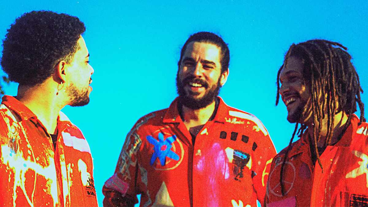 Entrevista | A Banca 021 fala sobre produção do disco “As Jóias Não Brilham”: “Muito libertador”