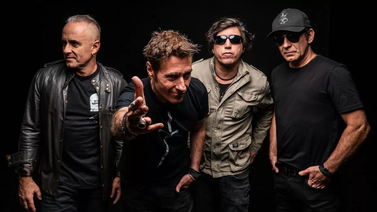 Capital Inicial, CPM 22, Supla e Bruce Dickinson completam Dia do Rock no The Town 2025