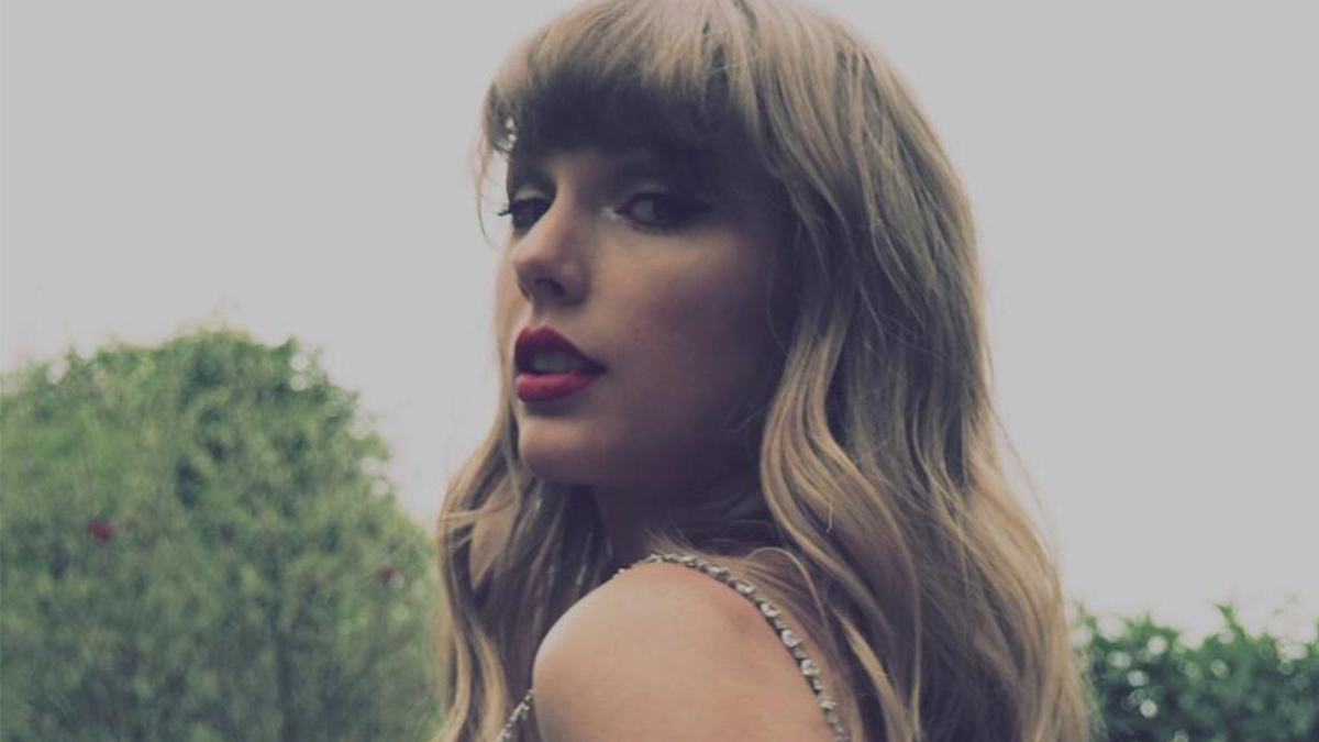 Letra e Tradução: “Maroon” – Taylor Swift