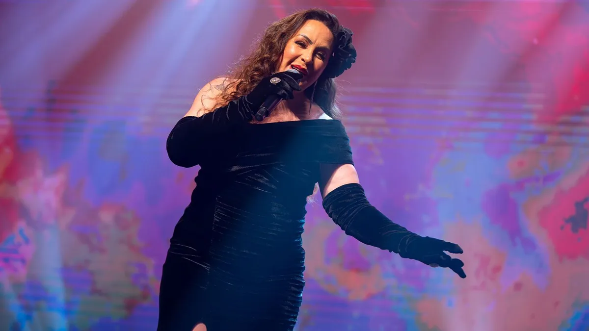 Gina Garcia estreia Tributo a Gal Costa no Rio de Janeiro